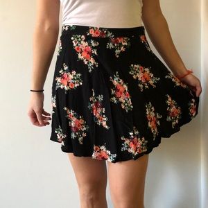 Forever 21 Skirt Size M